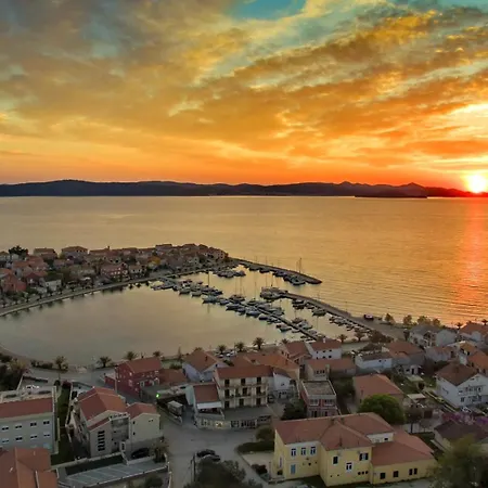 Seaside House For Families With Children Bibinje, Zadar - 22118 Holiday home Bibinje